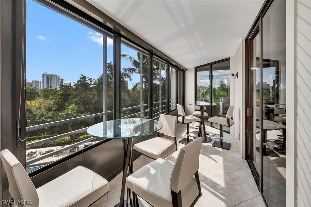 5555 Heron Point Drive Naples FL 34108