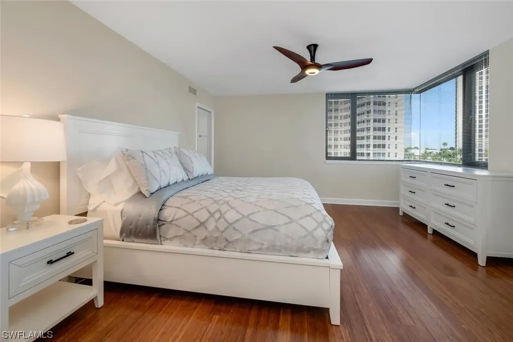 5555 Heron Point Drive Naples FL 34108