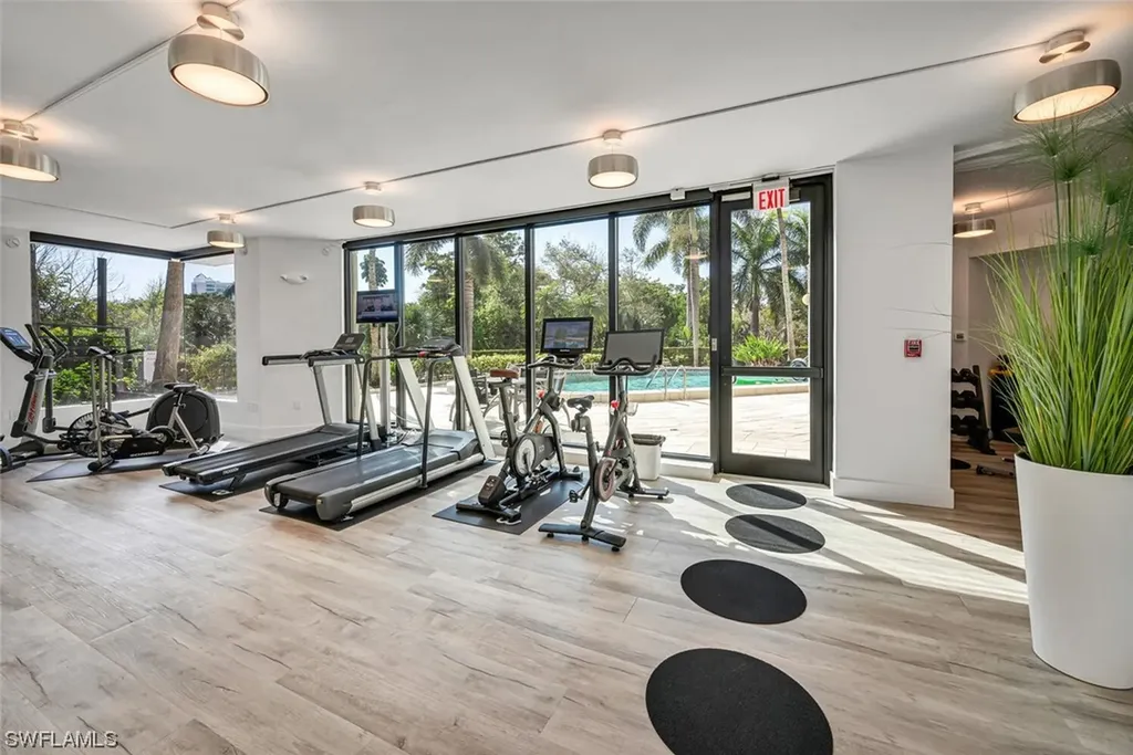 5555 Heron Point Drive Naples FL 34108