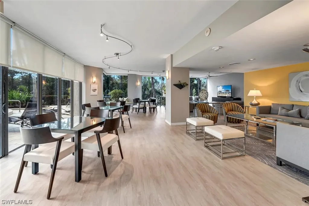 5555 Heron Point Drive Naples FL 34108