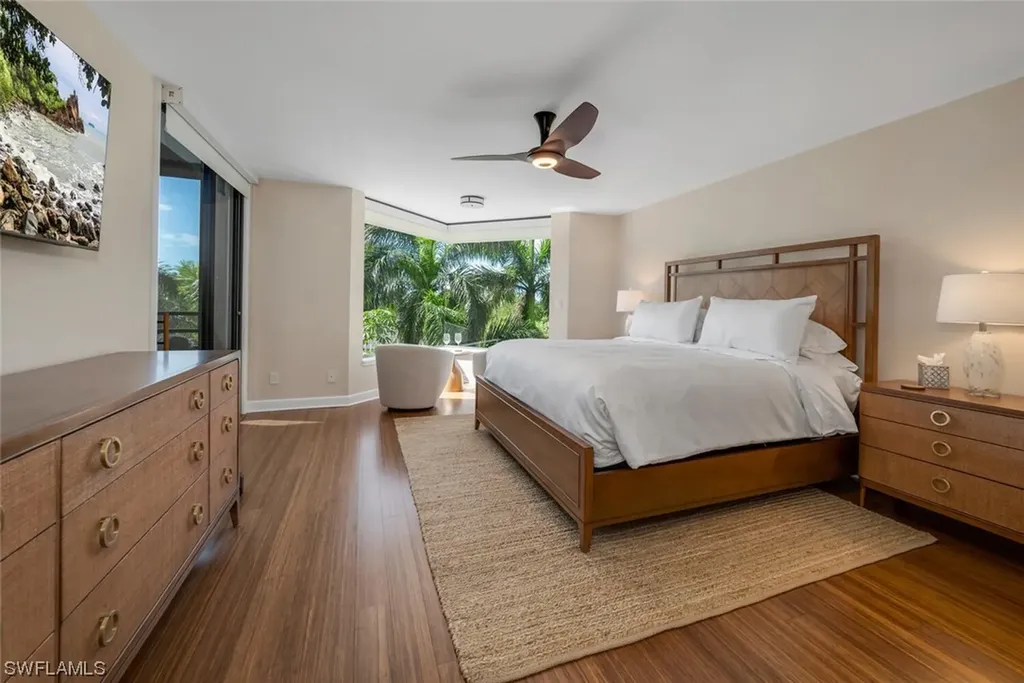 5555 Heron Point Drive Naples FL 34108