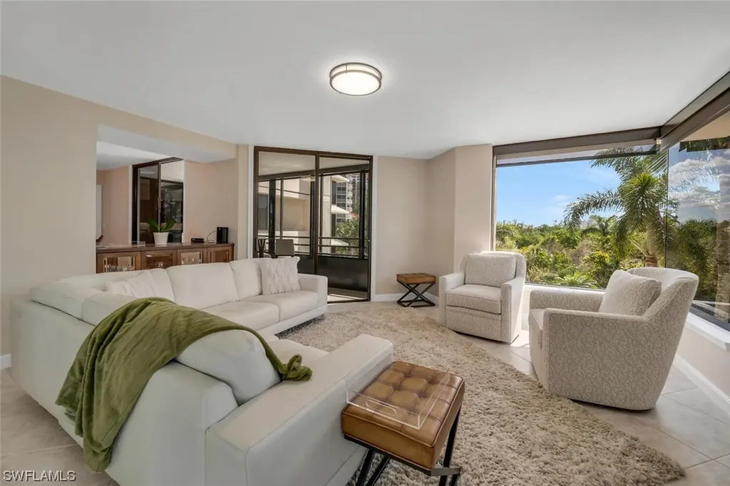5555 Heron Point Drive Naples FL 34108