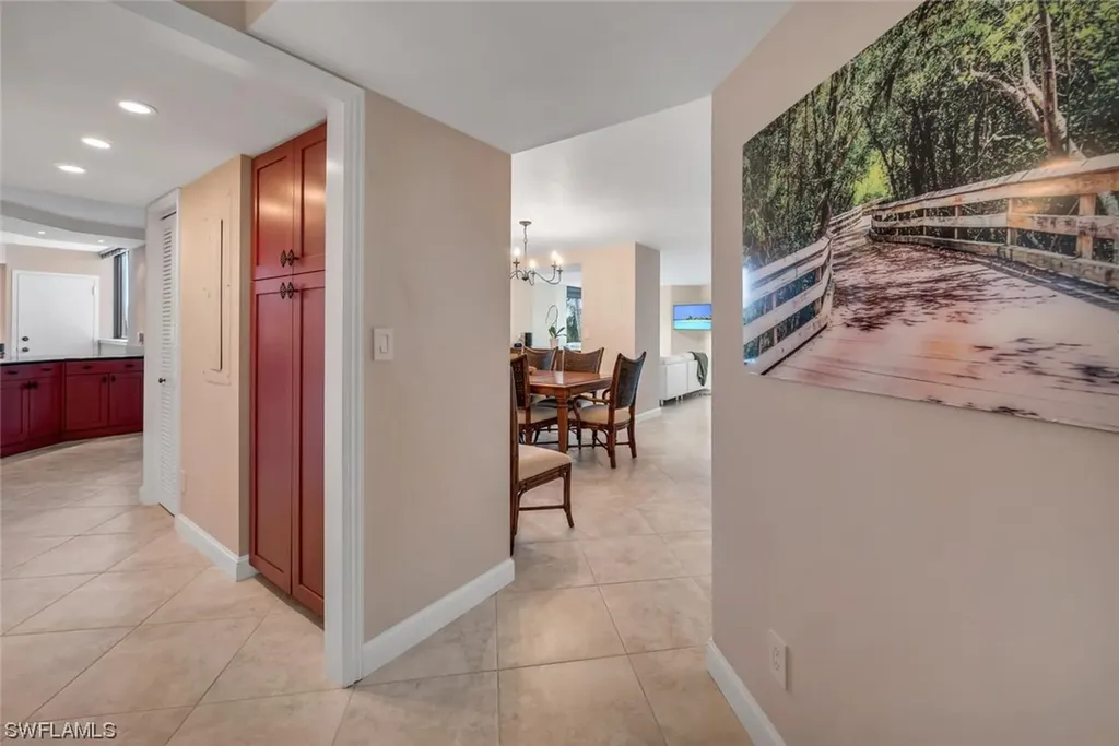 5555 Heron Point Drive Naples FL 34108