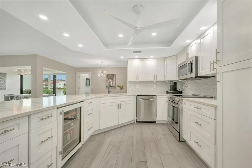 Naples FL, 607 Beachwalk Circle, Unit K-102