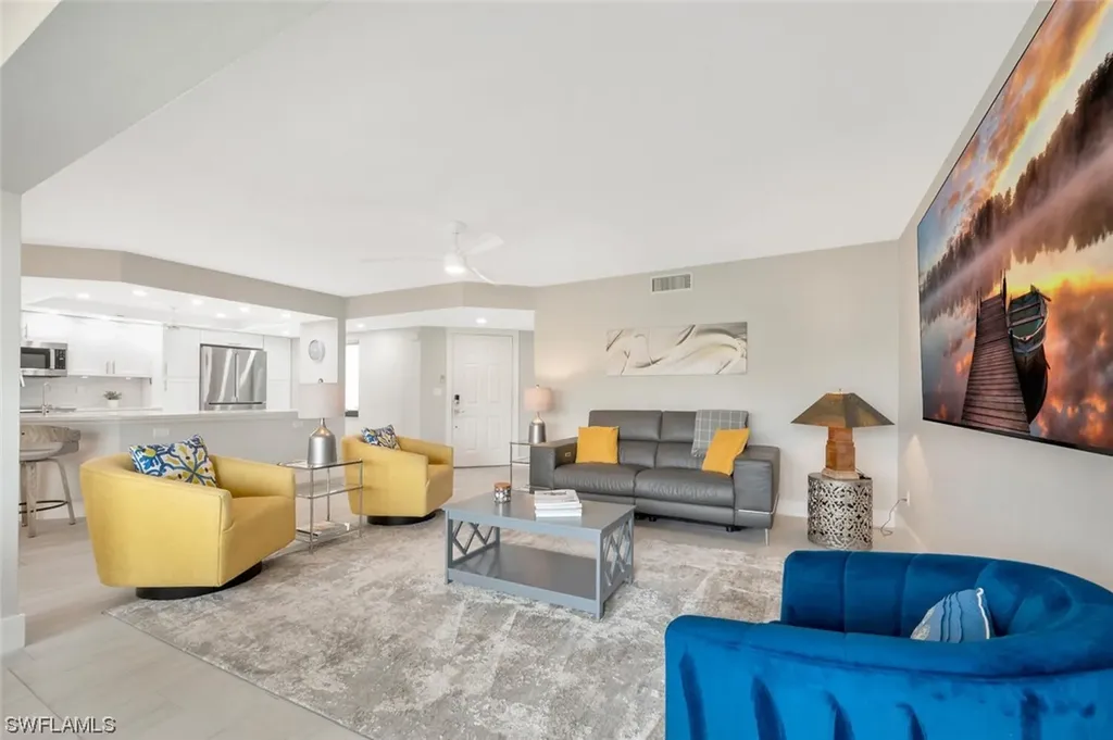 607 Beachwalk Circle Naples FL 34108