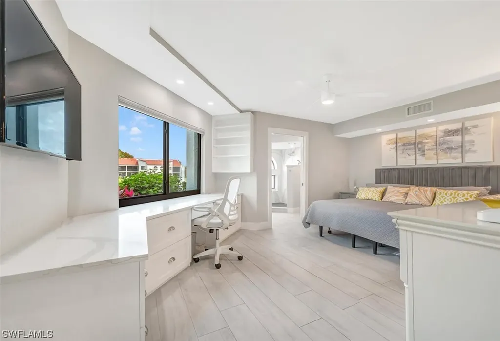607 Beachwalk Circle Naples FL 34108
