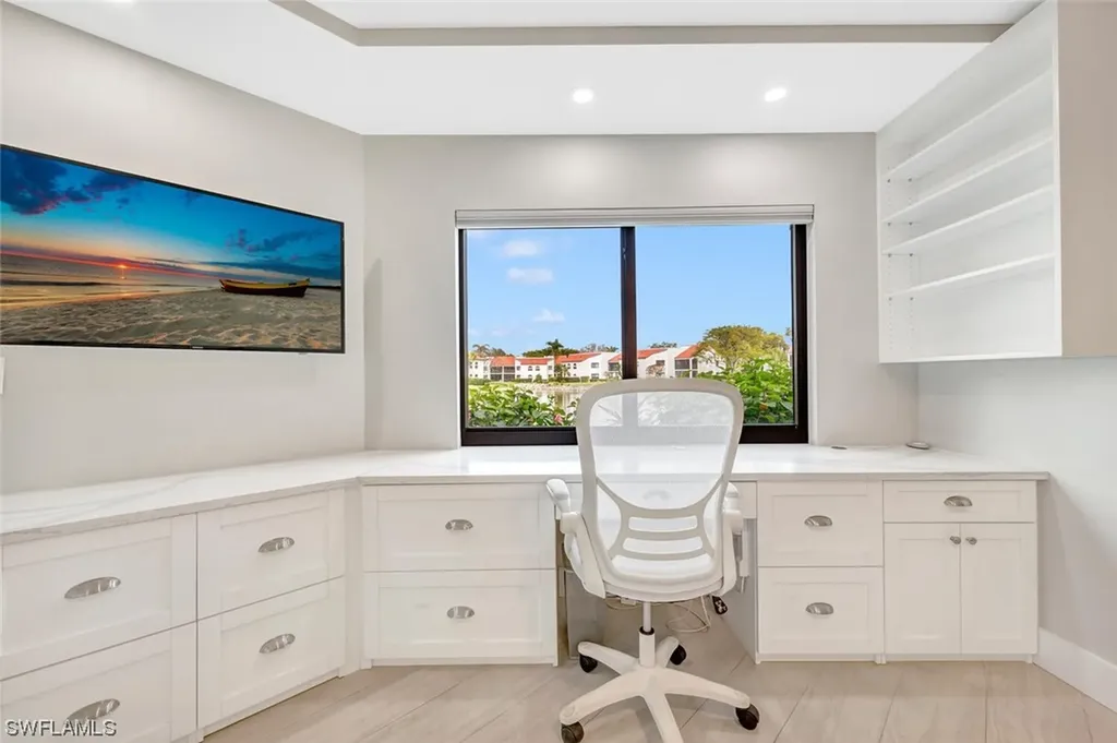 607 Beachwalk Circle Naples FL 34108