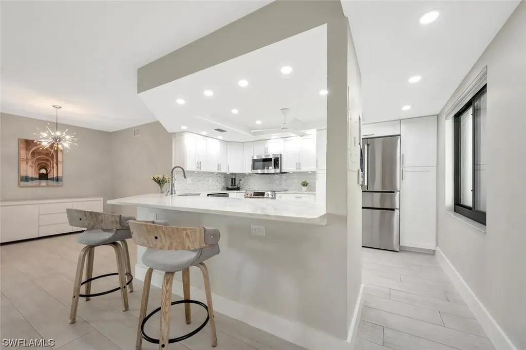 607 Beachwalk Circle Naples FL 34108