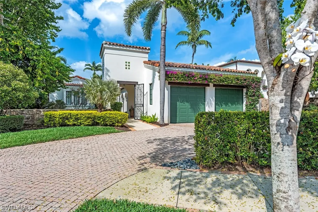 16631 Cortona Lane Naples FL 34110