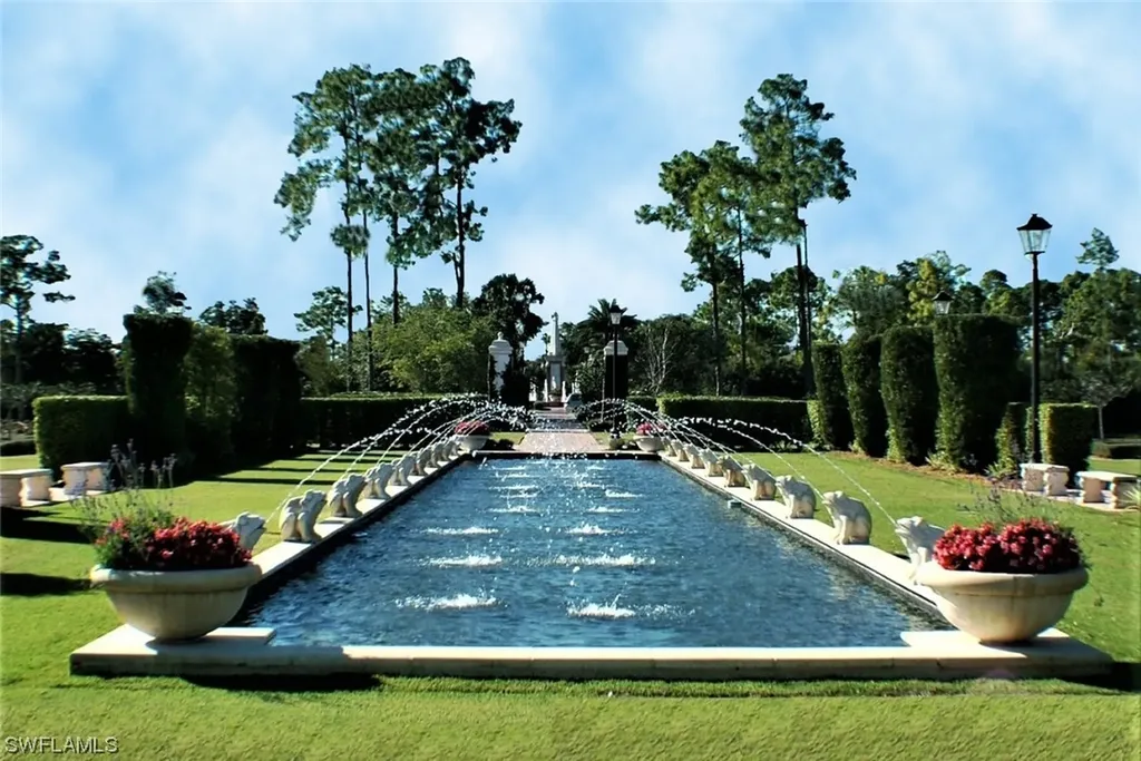16631 Cortona Lane Naples FL 34110