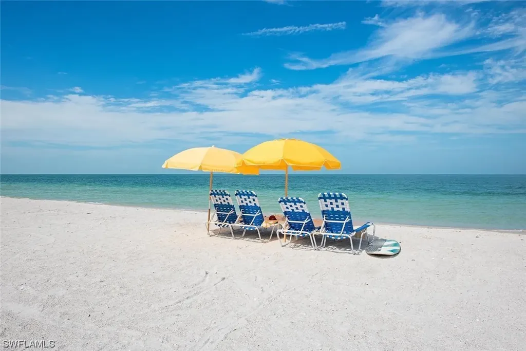 16631 Cortona Lane Naples FL 34110