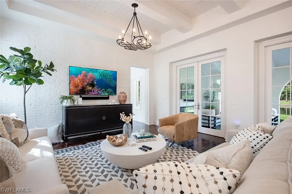 16631 Cortona Lane Naples FL 34110