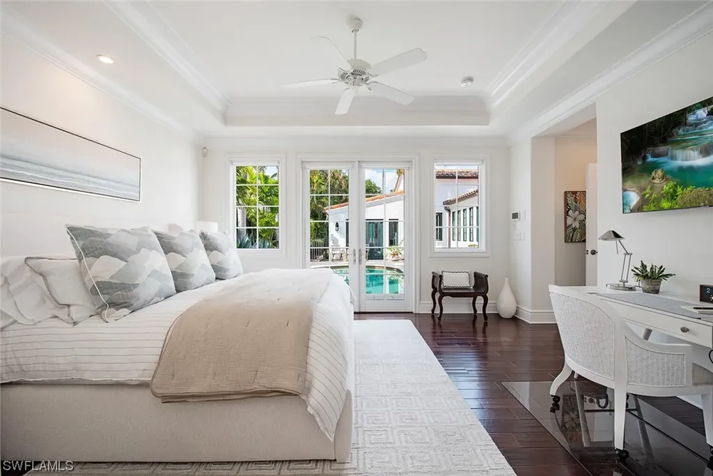 16631 Cortona Lane Naples FL 34110