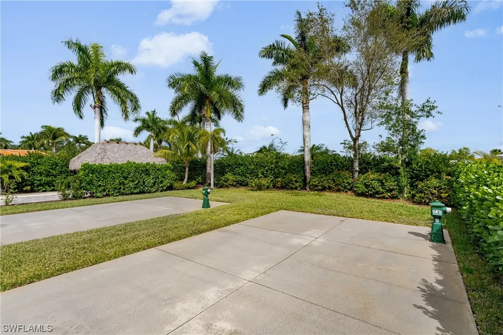 13631 Snook Circle Naples FL 34114