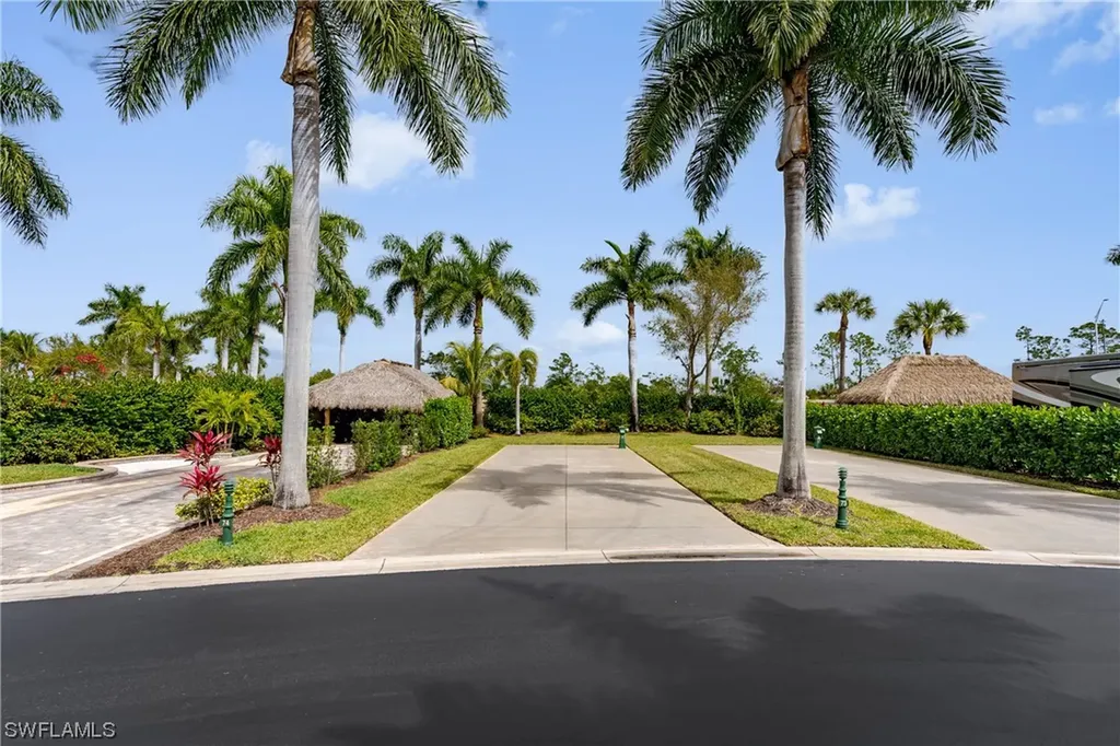 13631 Snook Circle Naples FL 34114