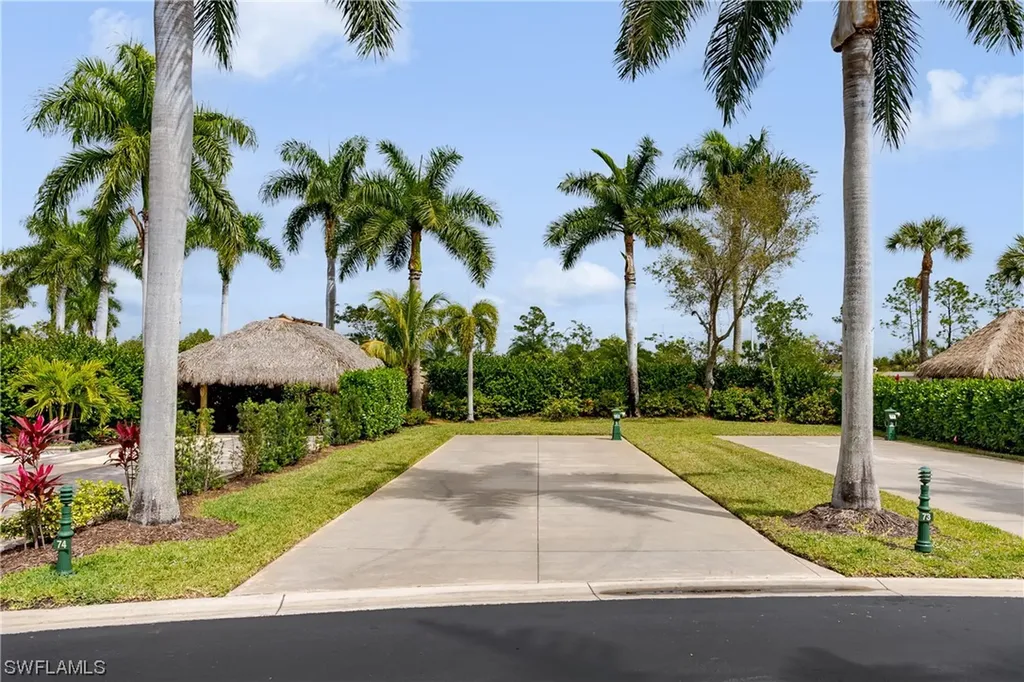 13631 Snook Circle Naples FL 34114