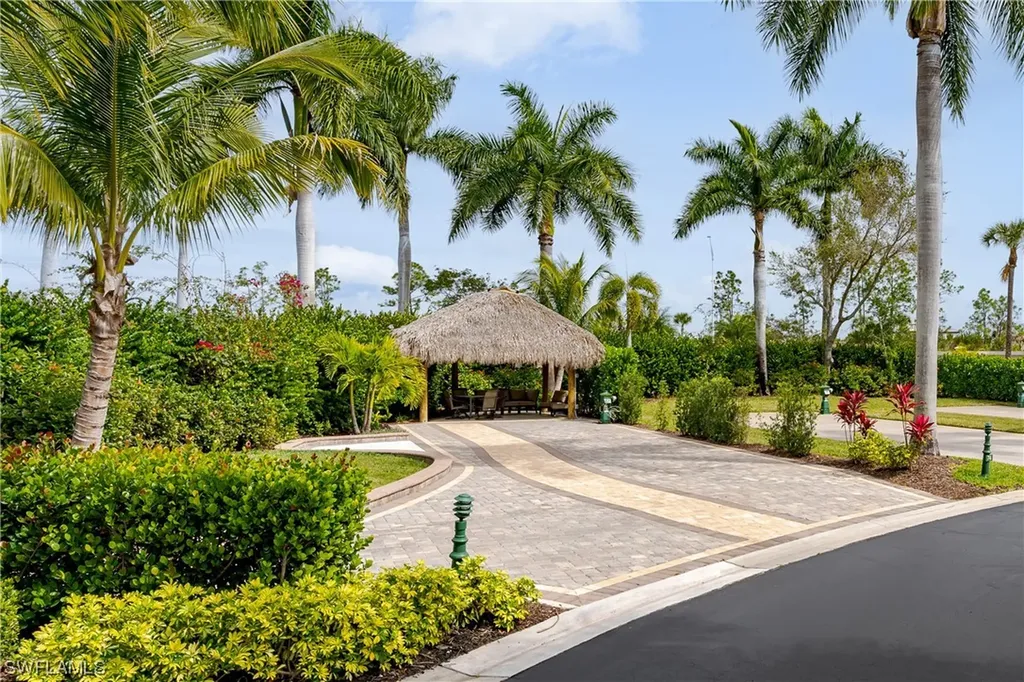 13631 Snook Circle Naples FL 34114