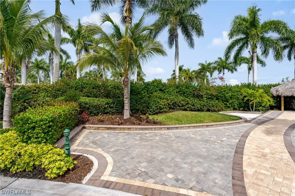13631 Snook Circle Naples FL 34114