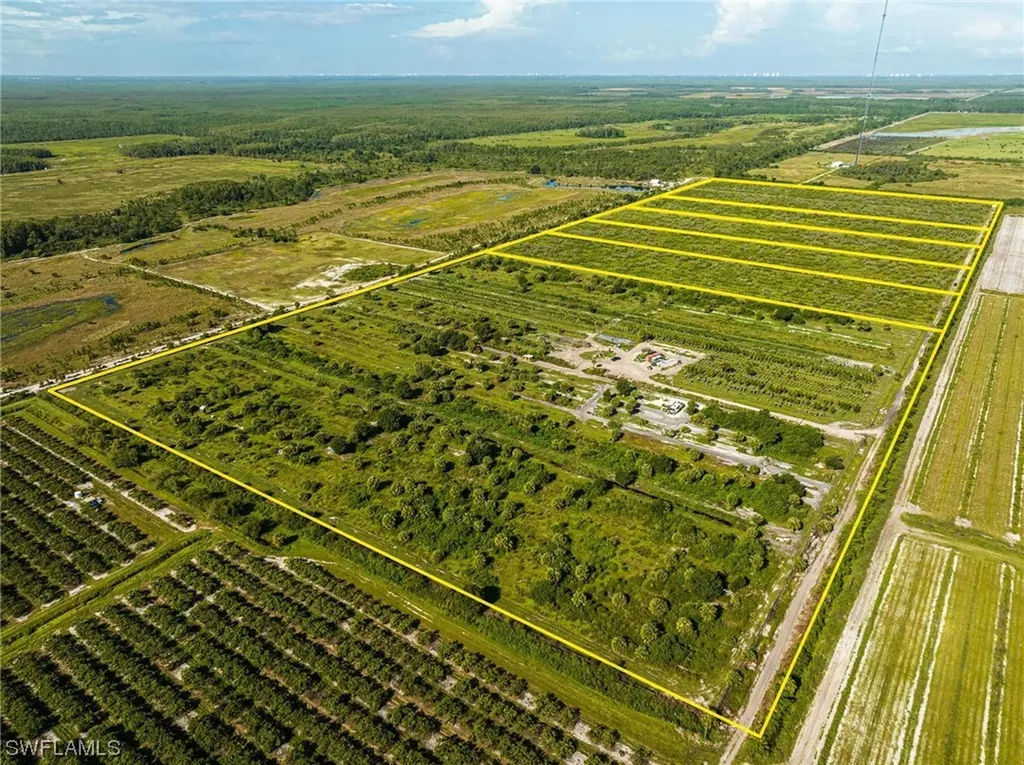 21999 Carter Road Estero FL 33928