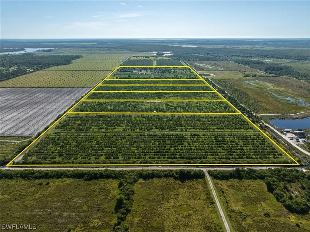 21995 Carter Road Estero FL 33928