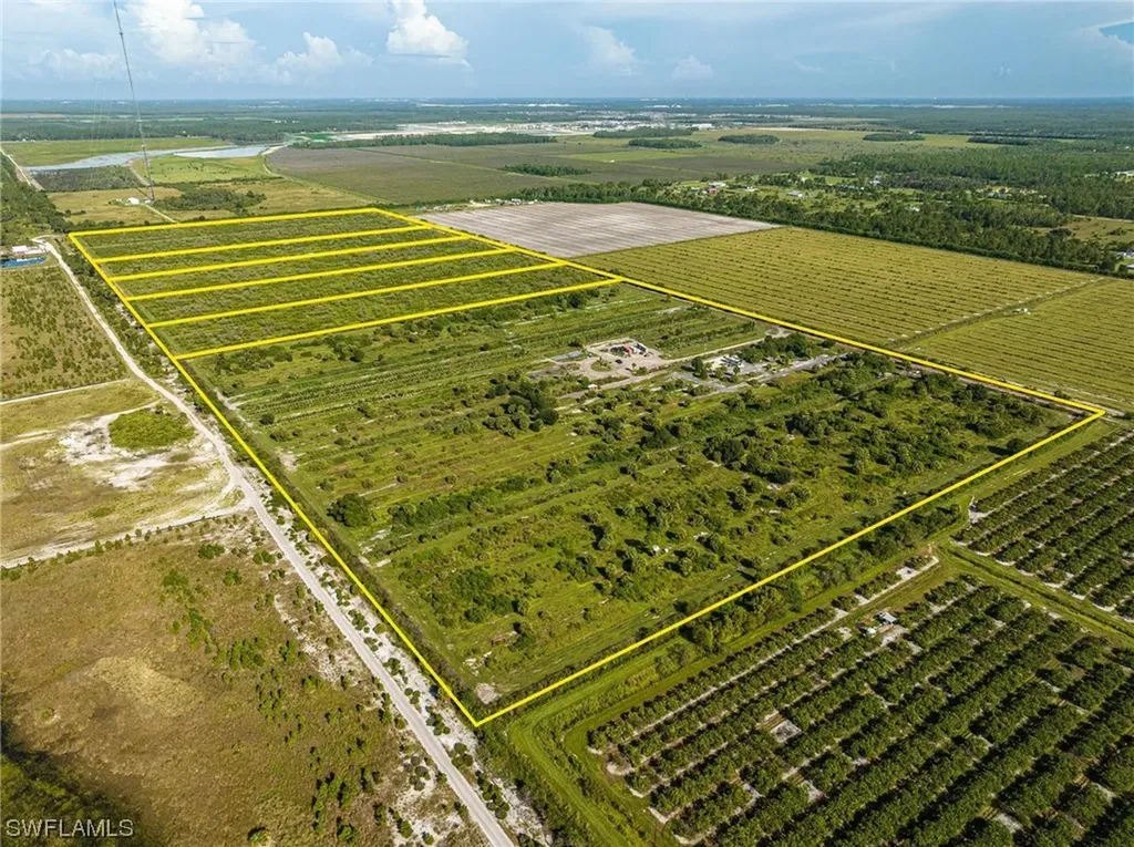 21995 Carter Road Estero FL 33928