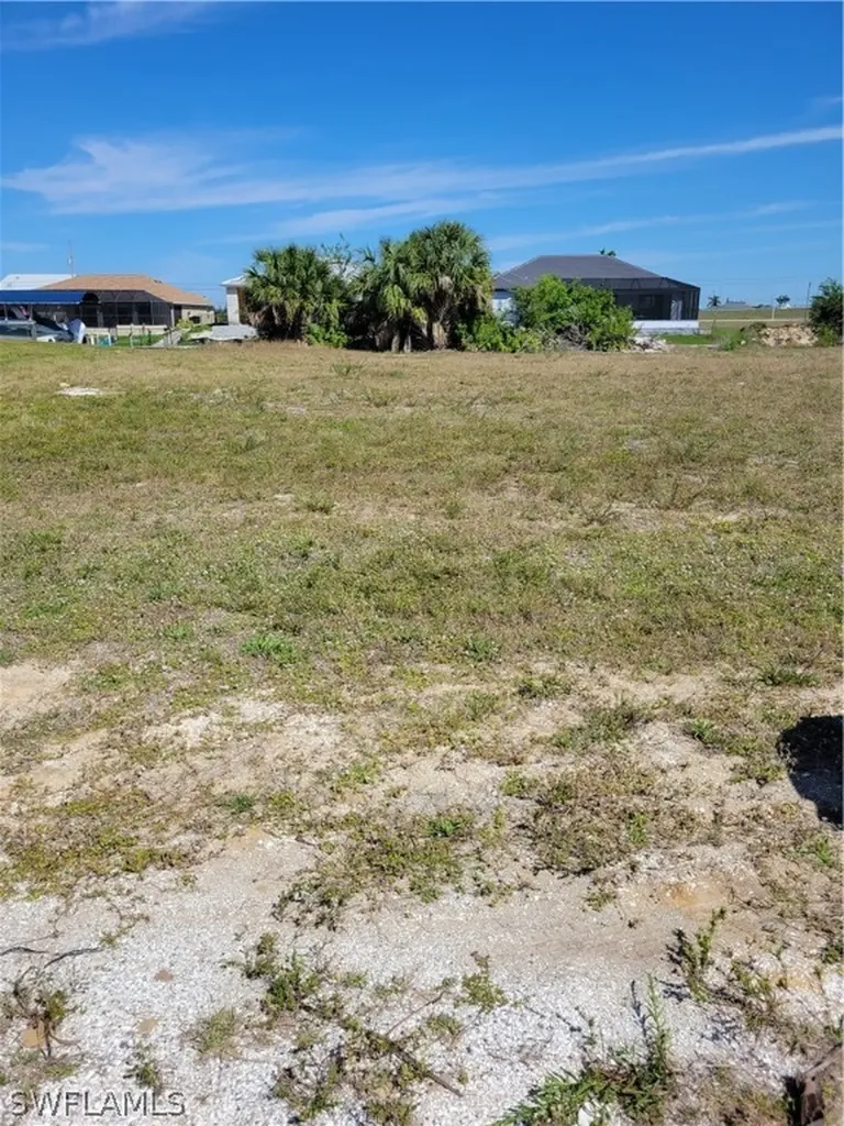 1015 NW 33rd Avenue Cape Coral FL 33993