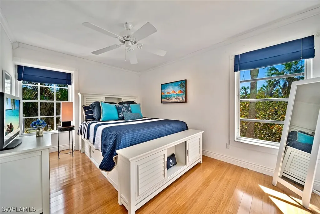 6424 Pine Avenue Sanibel FL 33957