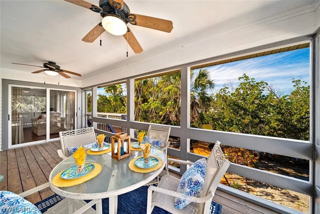 6424 Pine Avenue Sanibel FL 33957