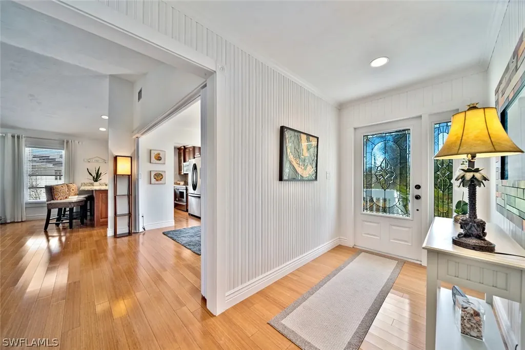 6424 Pine Avenue Sanibel FL 33957