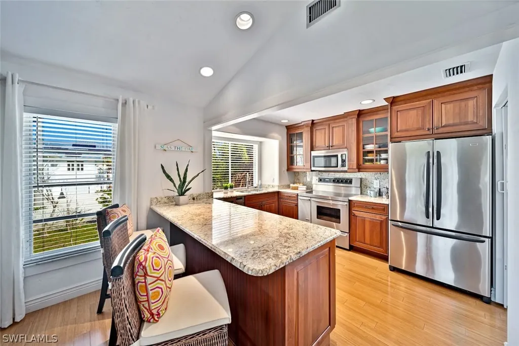 6424 Pine Avenue Sanibel FL 33957