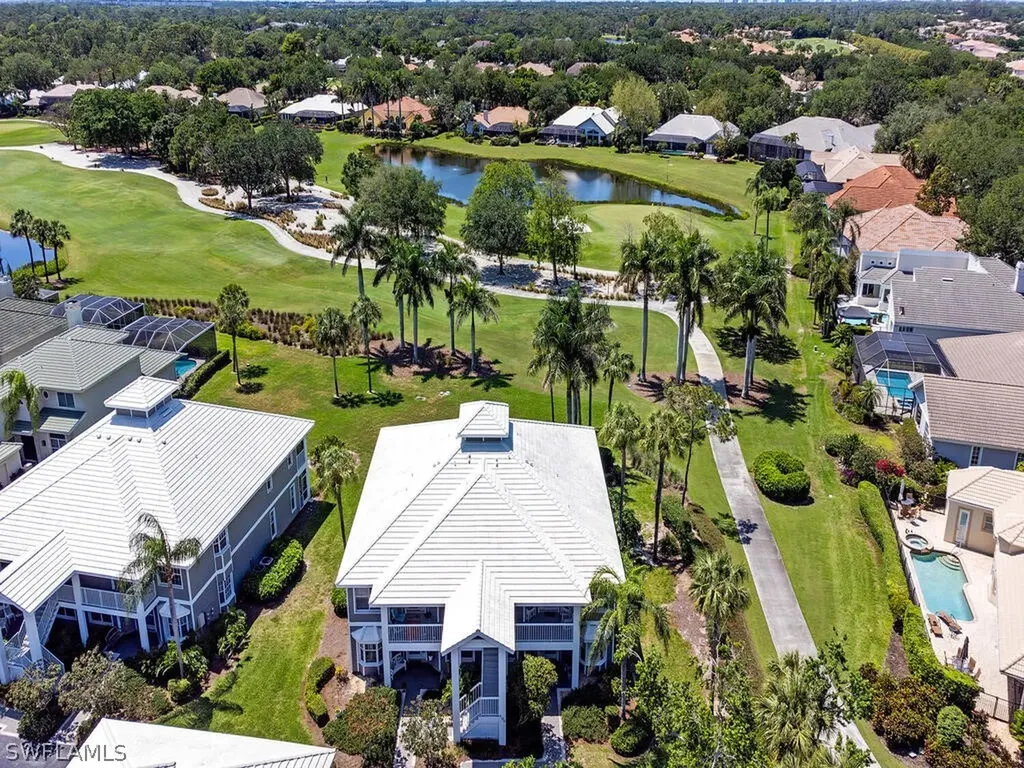 496 Edgemere Way E Naples FL 34105