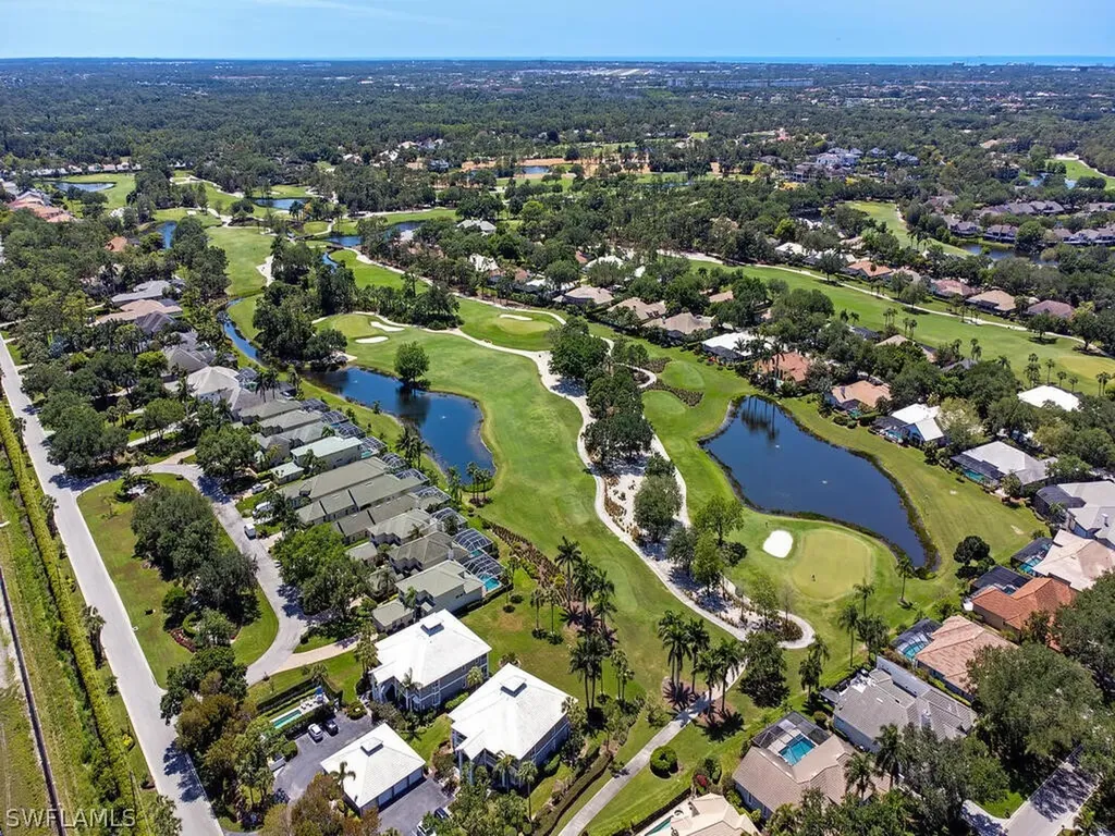 496 Edgemere Way E Naples FL 34105