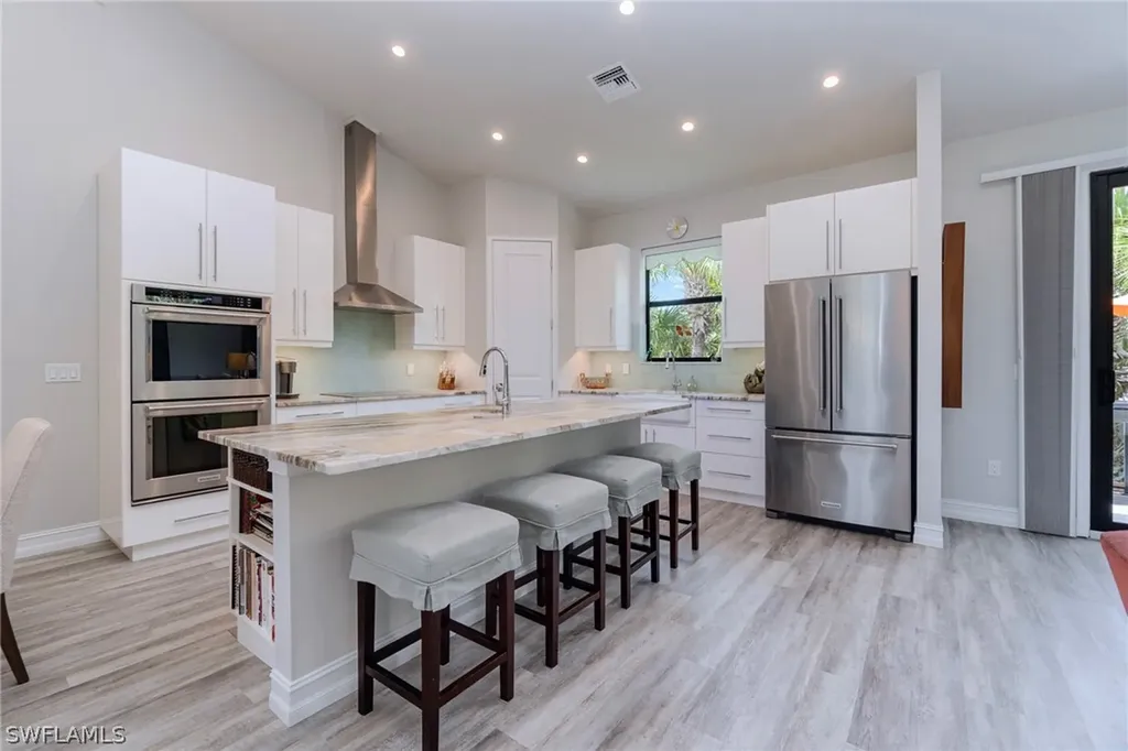 545 Rabbit Road Sanibel FL 33957