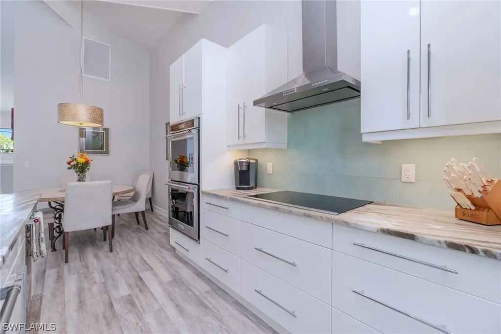 545 Rabbit Road Sanibel FL 33957
