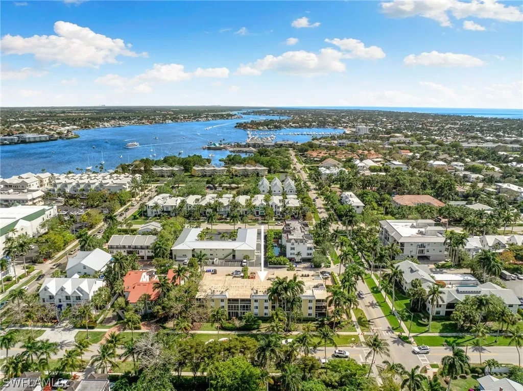 900 8th Avenue S Naples FL 34102