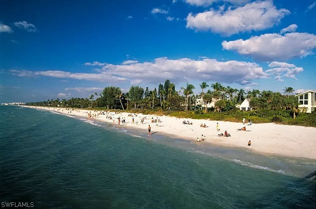 900 8th Avenue S Naples FL 34102