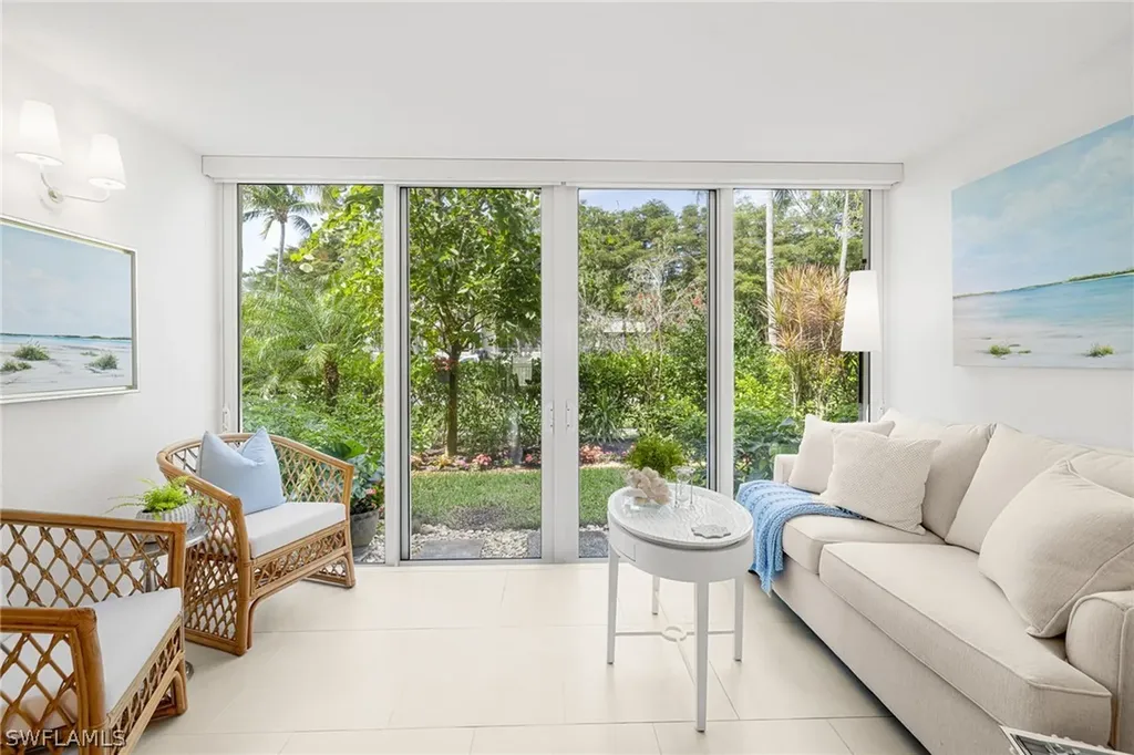900 8th Avenue S Naples FL 34102