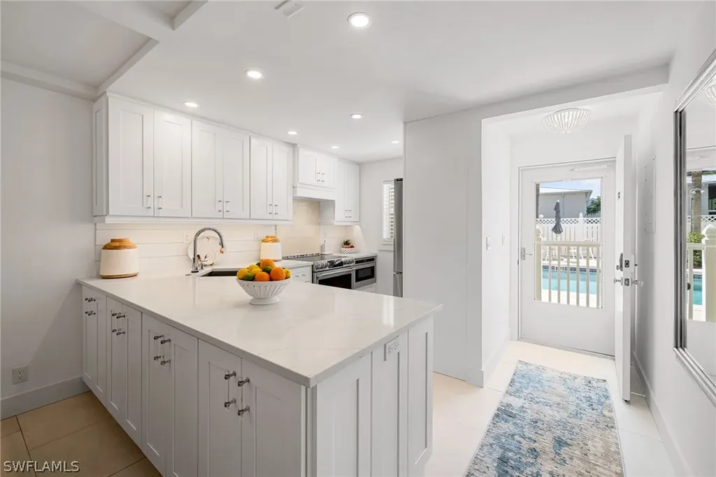 900 8th Avenue S Naples FL 34102