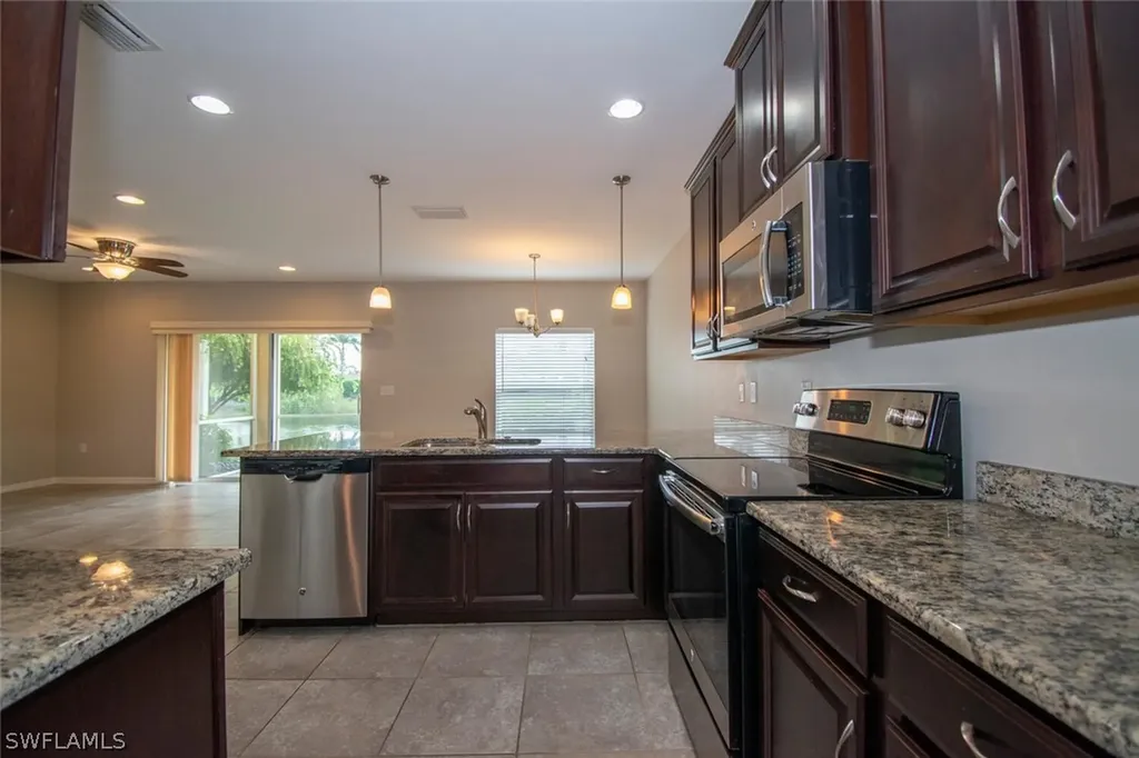 4111 Wilmont Place Fort Myers FL 33916