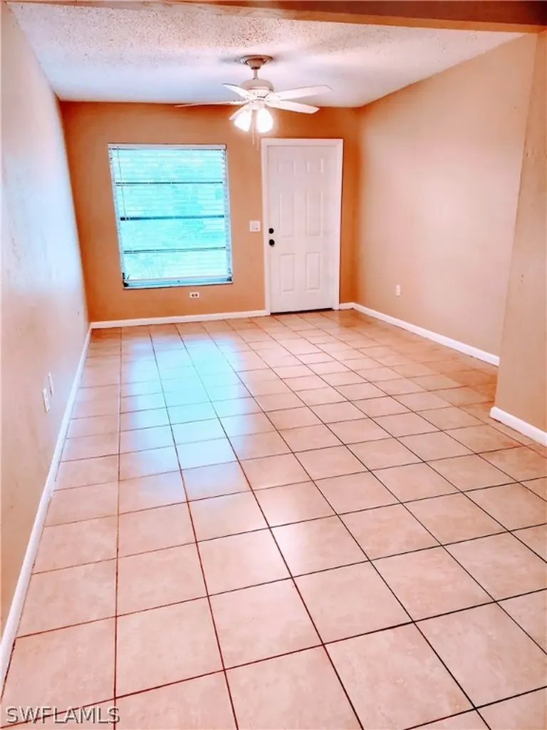 3317 Edgewood Avenue Fort Myers FL 33916