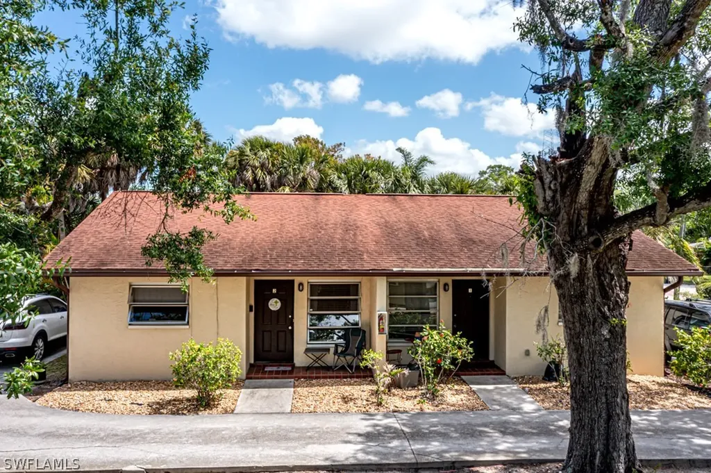 3317 Edgewood Avenue Fort Myers FL 33916