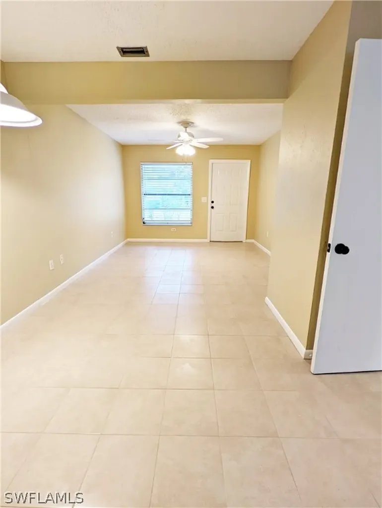 3227-3233 Edgewood Avenue Fort Myers FL 33916