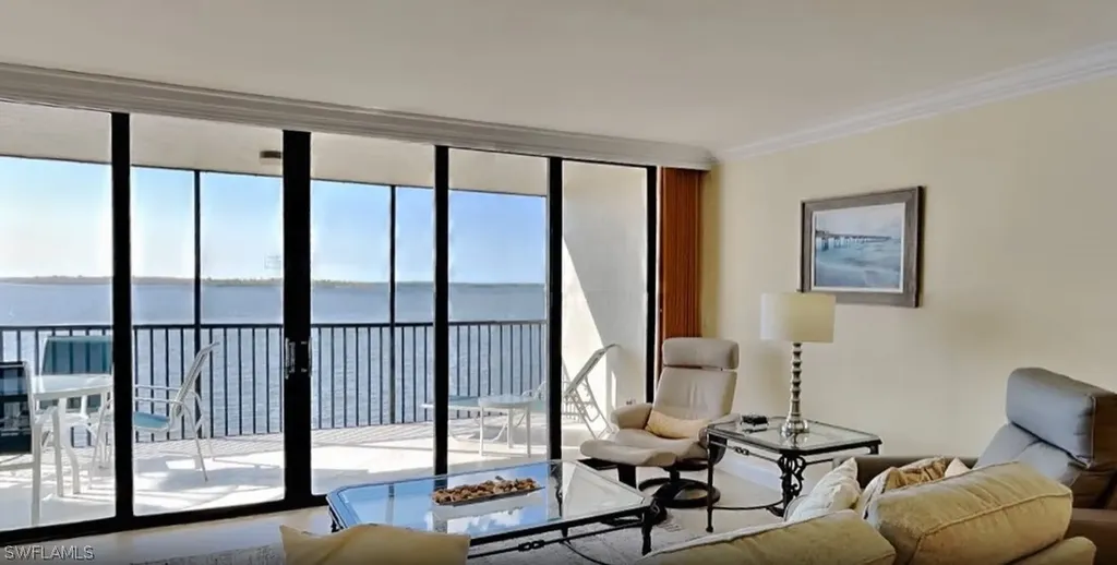 17080 Harbour Point Drive Fort Myers FL 33908