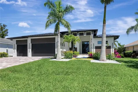 3723 SW 2nd Lane Cape Coral FL 33991
