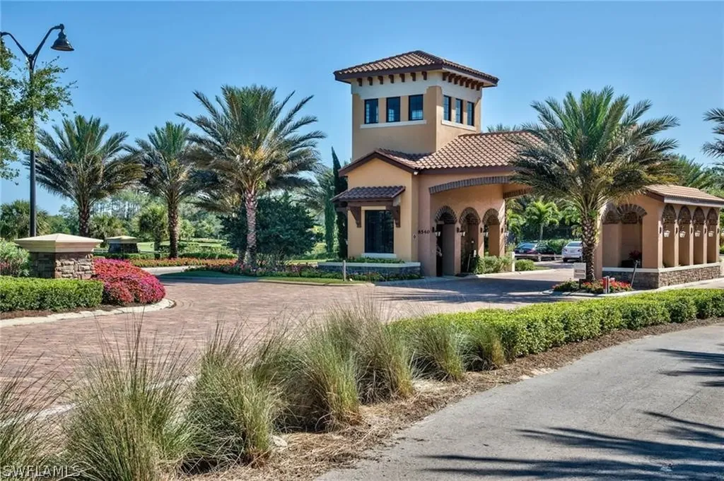 9633 Montelanico Loop Naples FL 34119