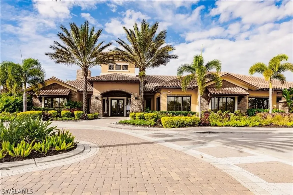 9633 Montelanico Loop Naples FL 34119