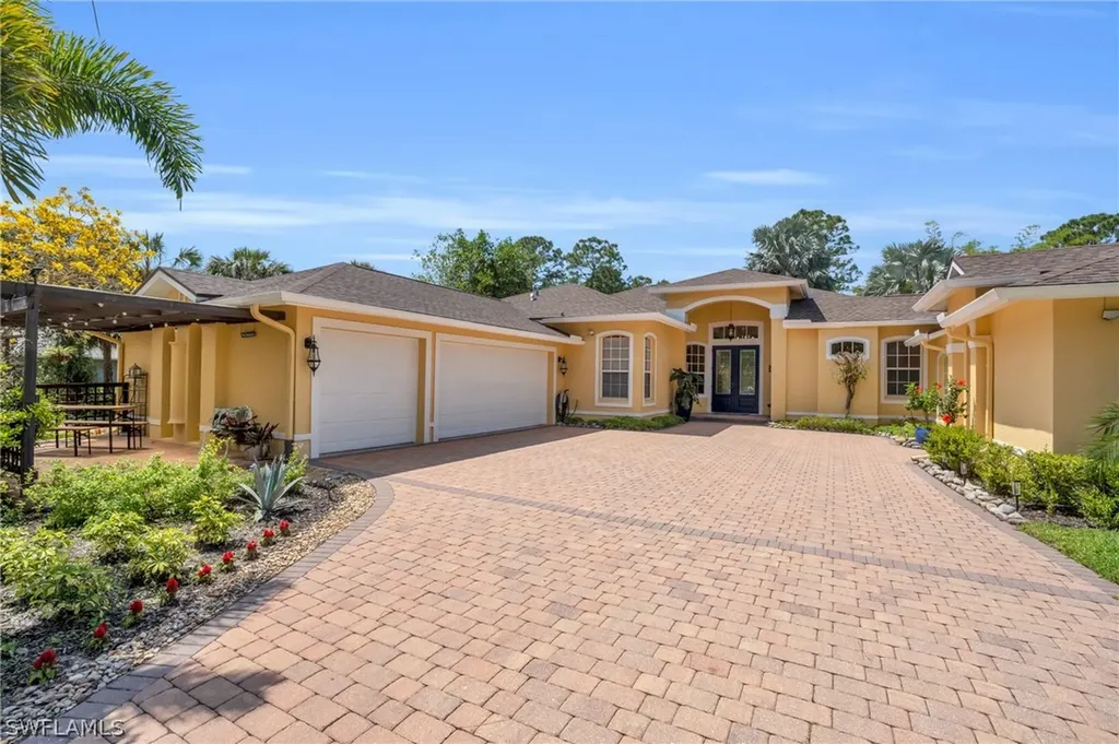 481 31st Street SW Naples FL 34117