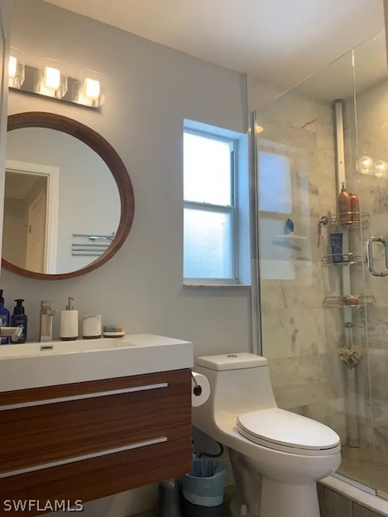 683 102nd Avenue N Naples FL 34108