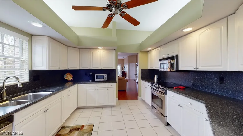8676 Franchi Boulevard Fort Myers FL 33919