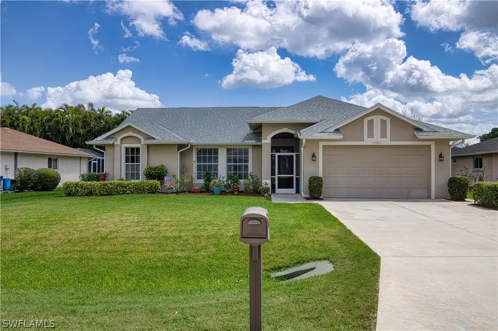 17261 Trappers Drive Fort Myers FL 33967